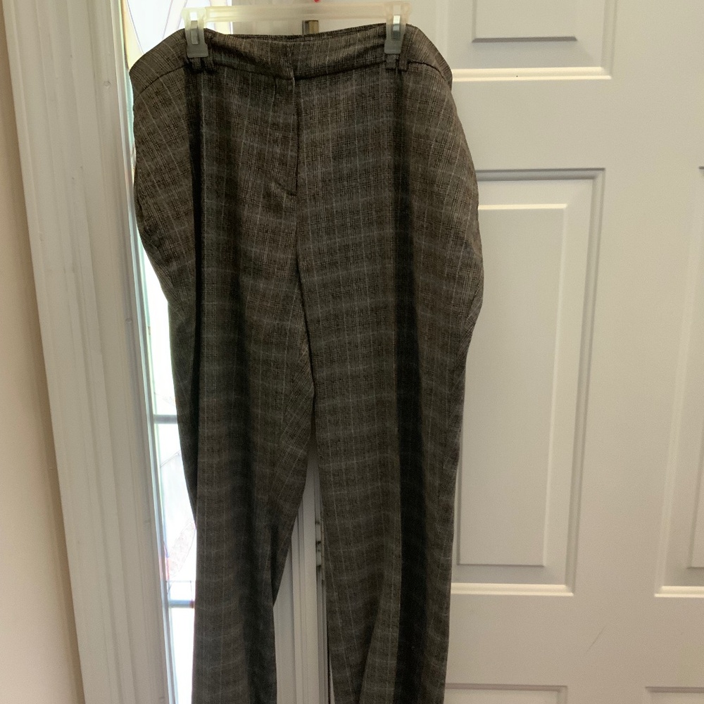Avenue Studio women pants